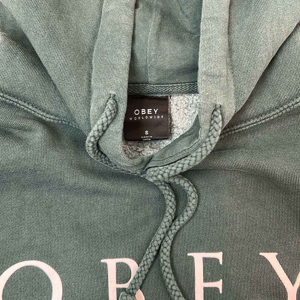 Obey Women's Green Hoodie Sweater Sweatshirt Size Small - Picture 5 of 8